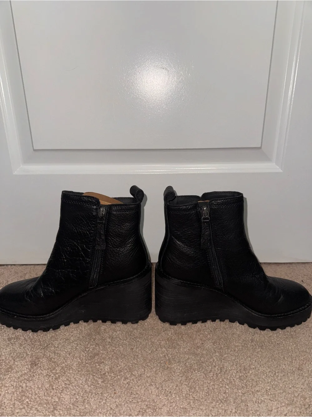 Zodiac Julie Lug Sole Wedge Bootie 7